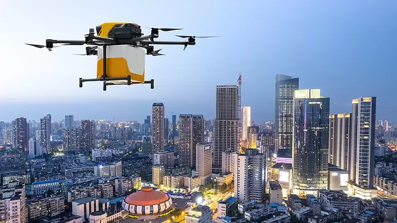 图–亚马逊“Prime Air”无人机配送正式商用：最后一公里物流革命到来？–上海枫语物流