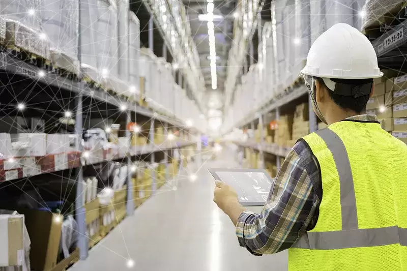 图–年度盛会定调“十五五”：数智化与供应链转型成物流业高质量发展核心路径–上海枫语物流