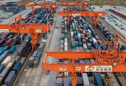 图–全球物流动态：供应链韧性与价格波动下的机遇与挑战–上海枫语物流