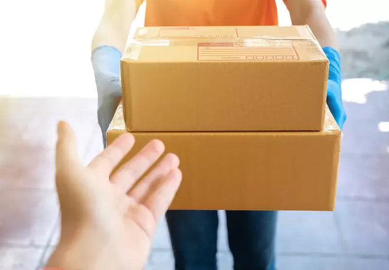 图–中国物流业迎里程碑 1800亿件包裹背后的产业跃迁–上海枫语物流